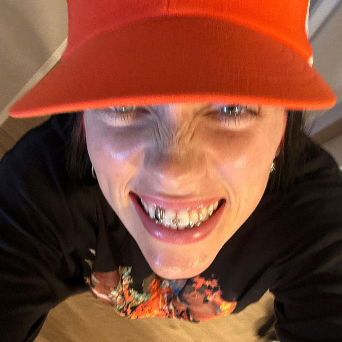 Billie Eilish Divides Fans After Showing Off Her Diamond Grills Billie Eilish Divides Fans After Showing Off Her Diamond Grills