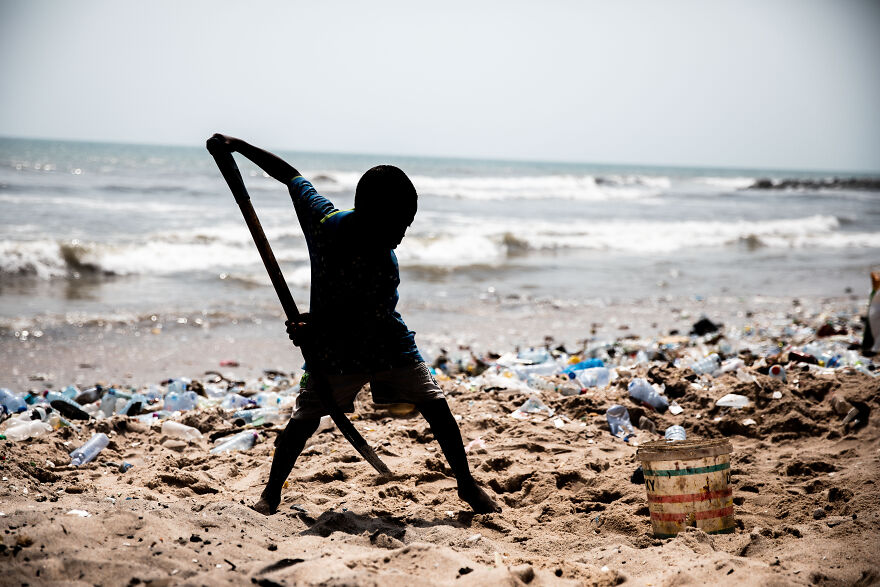 I Dedicated 12 Years Exploring Ghettos Around The World, And These 35 Pics Tell The Tale I Dedicated 12 Years Exploring Ghettos Around The World, And These 35 Pics Tell The Tale