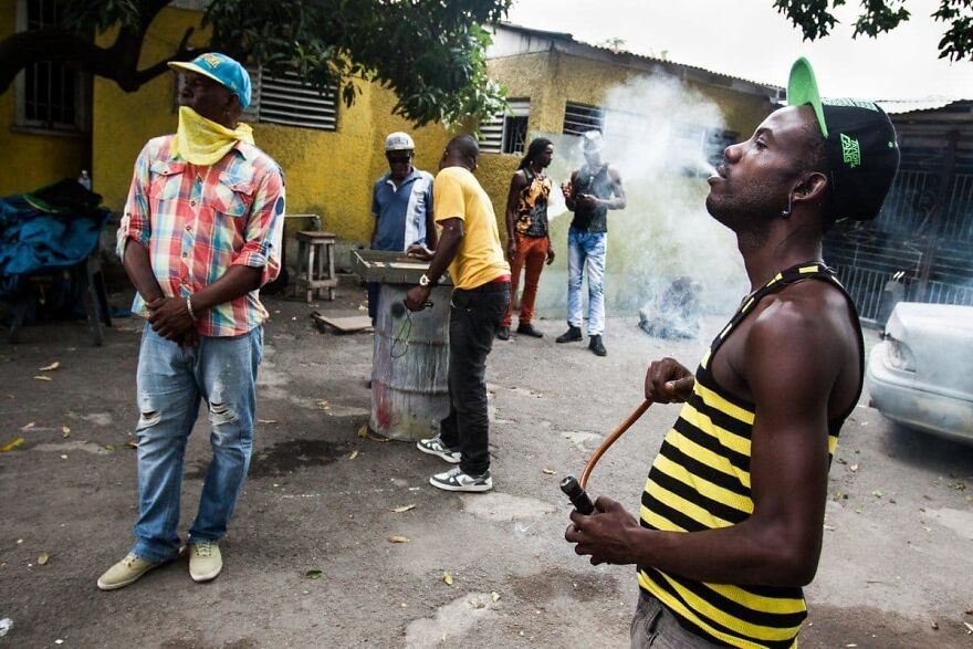 I Dedicated 12 Years Exploring Ghettos Around The World, And These 35 Pics Tell The Tale I Dedicated 12 Years Exploring Ghettos Around The World, And These 35 Pics Tell The Tale