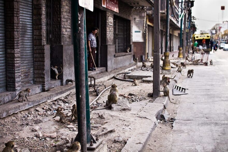 I Dedicated 12 Years Exploring Ghettos Around The World, And These 35 Pics Tell The Tale I Dedicated 12 Years Exploring Ghettos Around The World, And These 35 Pics Tell The Tale