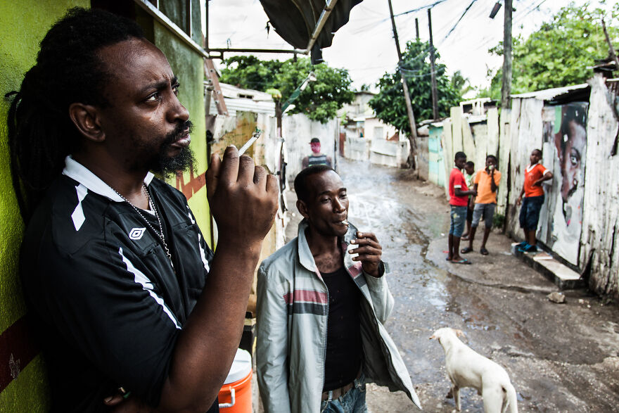 I Dedicated 12 Years Exploring Ghettos Around The World, And These 35 Pics Tell The Tale I Dedicated 12 Years Exploring Ghettos Around The World, And These 35 Pics Tell The Tale