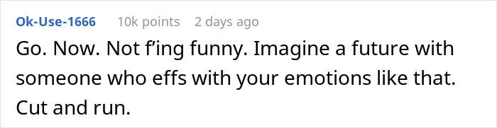 Guy &#8216;Pranks&#8217; His GF Of 5 Years With A Fake Proposal, Cries When She Dumps Him