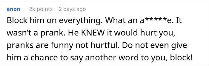 Guy &#8216;Pranks&#8217; His GF Of 5 Years With A Fake Proposal, Cries When She Dumps Him