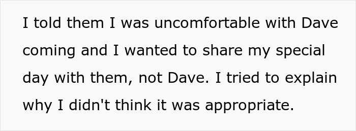 Groom Asks If He’s A Jerk To Uninvite Polycule Parents From The Wedding, Gets Support Online Groom Asks If He’s A Jerk To Uninvite Polycule Parents From The Wedding, Gets Support Online