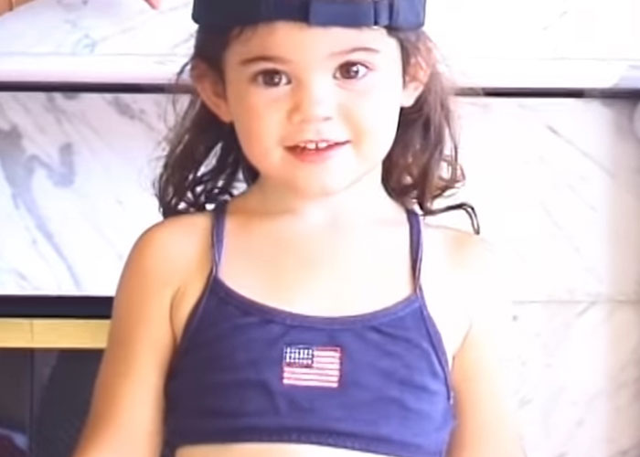 Kylie Jenner Is Unrecognizable In Photos From Childhood On Her 26th Bday