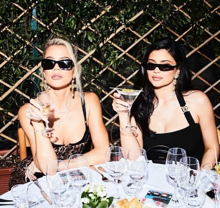 Kylie Jenner Is Unrecognizable In Photos From Childhood On Her 26th Bday