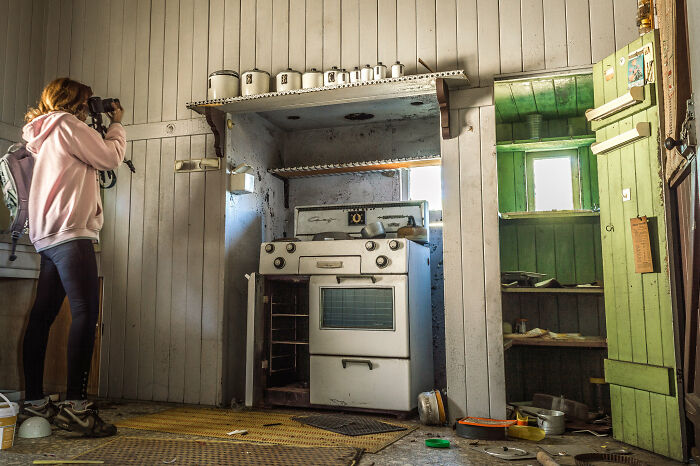 30 Stories Of Why People Got Kicked Out Of Their Jobs 30 Stories Of Why People Got Kicked Out Of Their Jobs