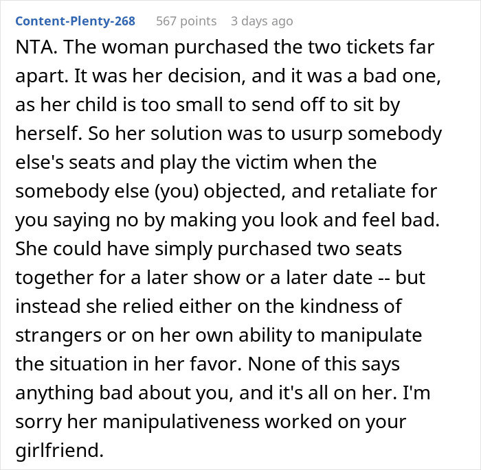 Mom Feels Entitled To Guy’s Seats So She Can Watch ‘Barbie’ With Her Daughter, He Refuses To Move Mom Feels Entitled To Guy’s Seats So She Can Watch ‘Barbie’ With Her Daughter, He Refuses To Move