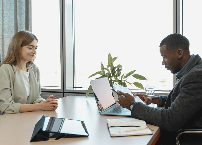 “My Brain Still Thinks I’m 25”: People Reveal The Worst Things About Their Current Age “My Brain Still Thinks I’m 25”: People Reveal The Worst Things About Their Current Age