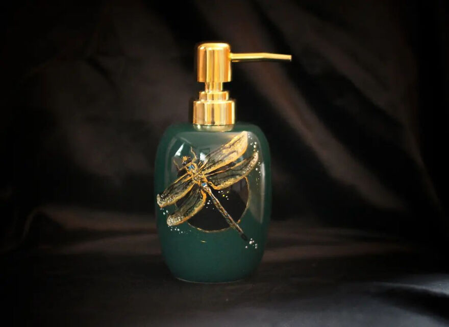 I Use Various Glassware For Painting Hyperrealistic Animals And Here Are 20 Photos Of Them (New Pics) I Use Various Glassware For Painting Hyperrealistic Animals And Here Are 20 Photos Of Them (New Pics)