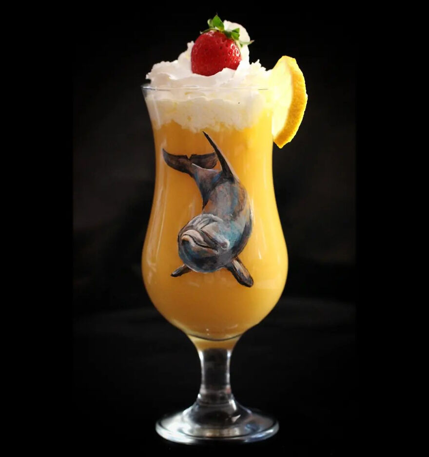 I Use Various Glassware For Painting Hyperrealistic Animals And Here Are 20 Photos Of Them (New Pics) I Use Various Glassware For Painting Hyperrealistic Animals And Here Are 20 Photos Of Them (New Pics)