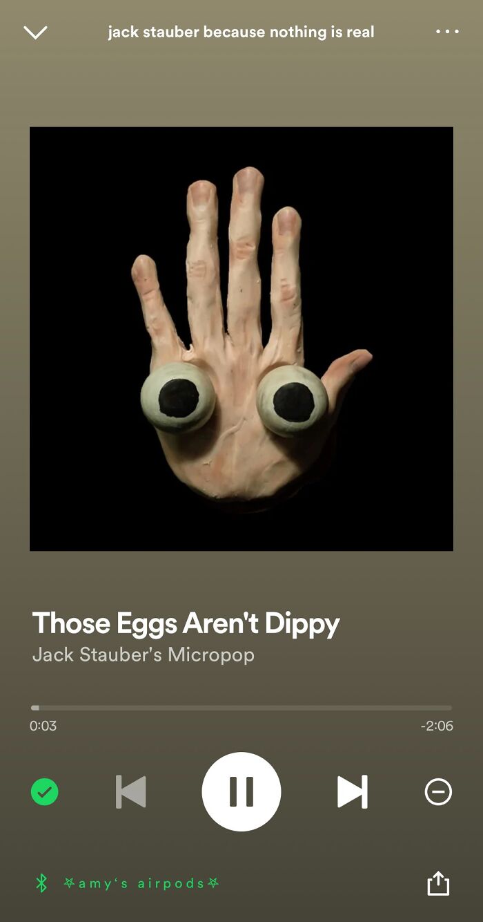 Hey Pandas, Show Me The Song You’re Listening To Right Now (Closed)