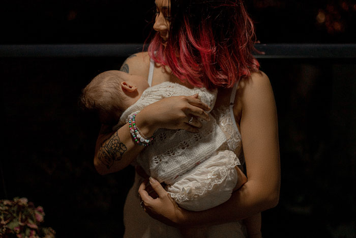 Woman Ignores BF’s Request And Carries On Speaking To Their Kid In Polish, Asks If She’s A Jerk Woman Ignores BF’s Request And Carries On Speaking To Their Kid In Polish, Asks If She’s A Jerk