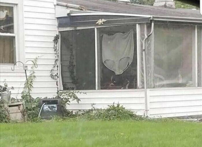 30 “Cursed Images” That Give Off An Uneasy Vibe, As Shared By This Instagram Page 30 “Cursed Images” That Give Off An Uneasy Vibe, As Shared By This Instagram Page