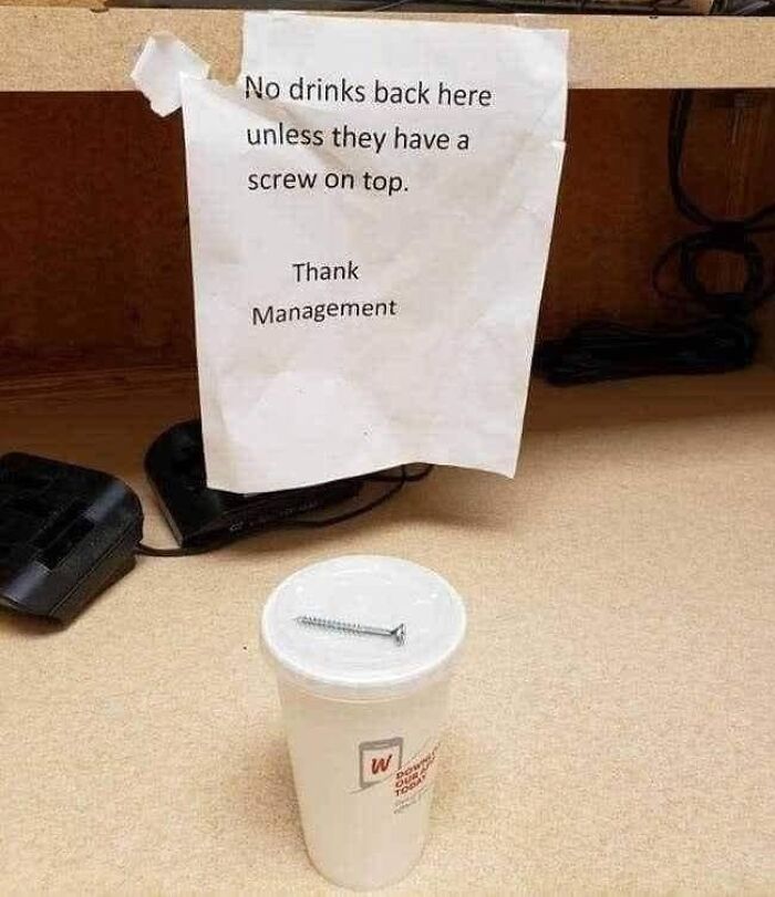 30 Hilariously Useless, Unsuccessful And/Or Unpopular Signs (New Pics)