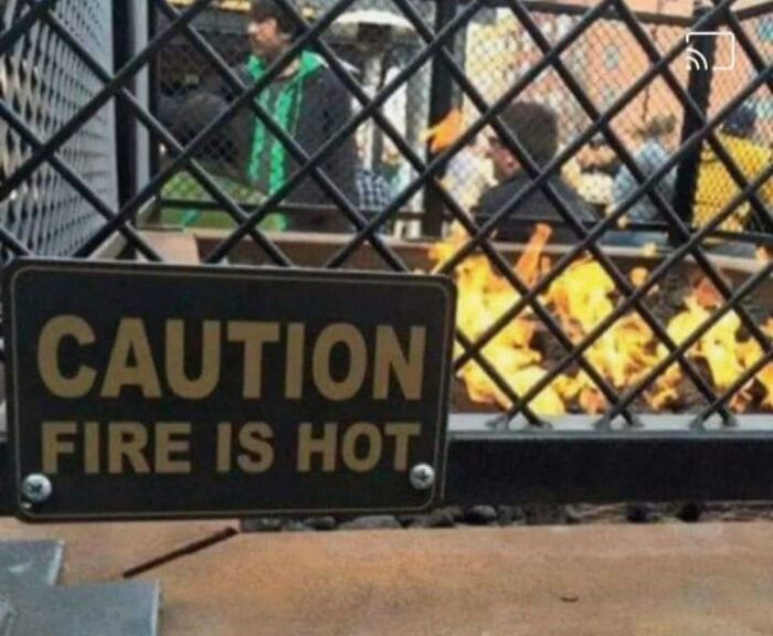 30 Hilariously Useless, Unsuccessful And/Or Unpopular Signs (New Pics)