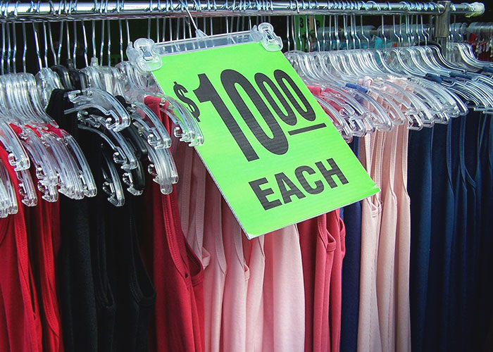 “Foil Over Your Windows”: 30 Of The Best ‘Poor People’ Life Hacks