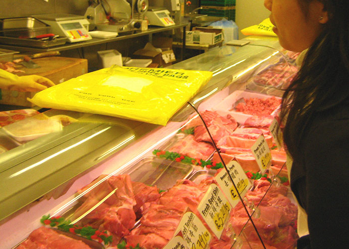 “Foil Over Your Windows”: 30 Of The Best ‘Poor People’ Life Hacks