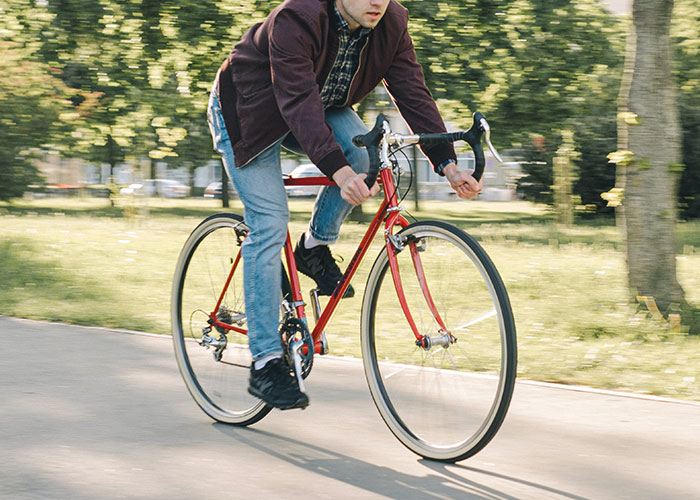 “Foil Over Your Windows”: 30 Of The Best ‘Poor People’ Life Hacks