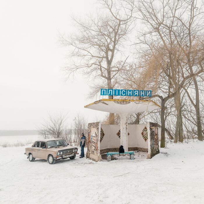 30 Most Bizarre-Looking Bus Stops Captured By Christopher Herwig (New Pics) 30 Most Bizarre-Looking Bus Stops Captured By Christopher Herwig (New Pics)