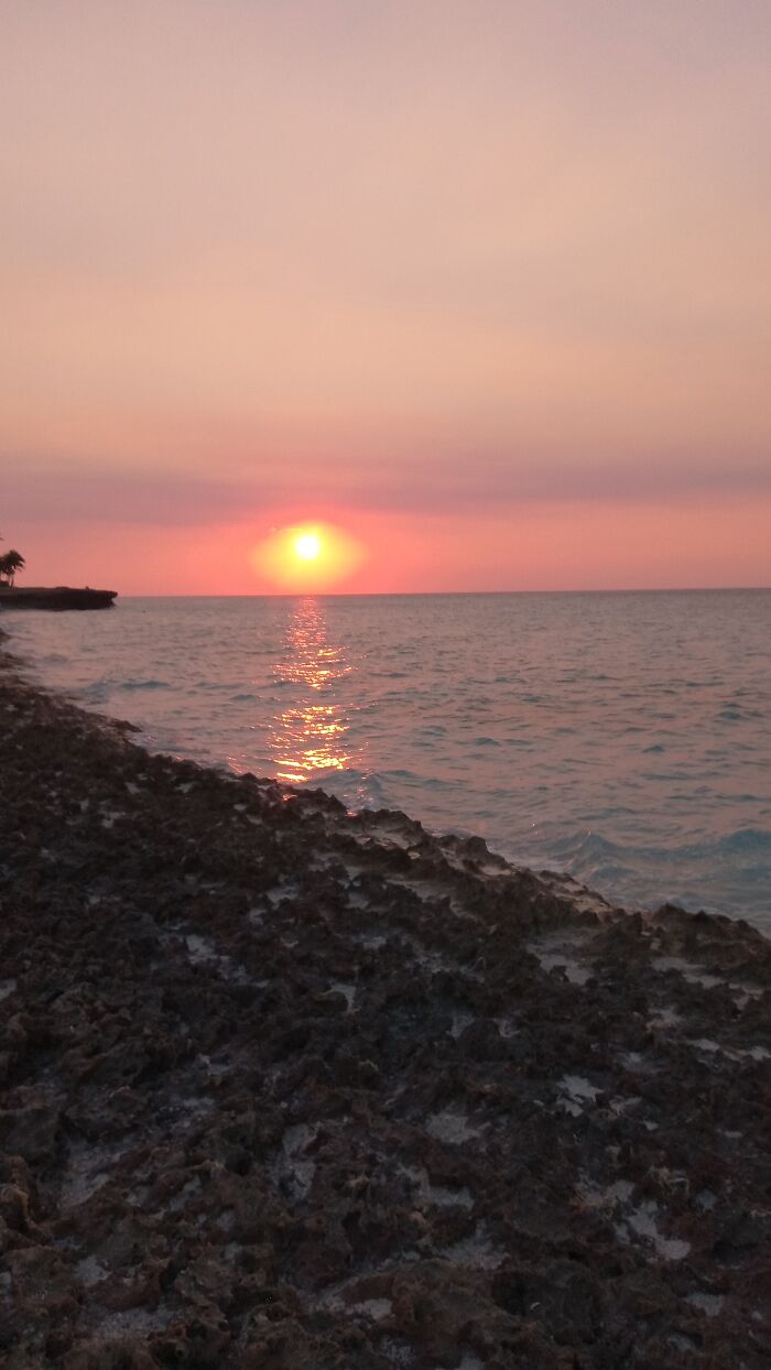 Hey Pandas, Post A Picture With Either The Sunrise, Sunset Or The Mountains (Closed) Hey Pandas, Post A Picture With Either The Sunrise, Sunset Or The Mountains (Closed)