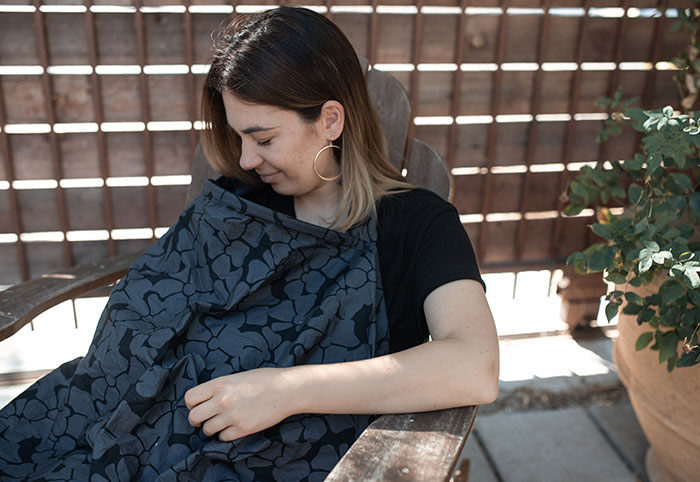 30 People Share Social Norms That They Find Weird, Make A Lot Of Hilariously Valid Points 30 People Share Social Norms That They Find Weird, Make A Lot Of Hilariously Valid Points