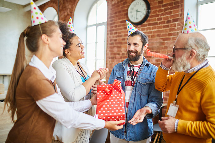 30 Weird Office Rules That Made People Say ‘You Gotta Be Kidding Me’ 30 Weird Office Rules That Made People Say ‘You Gotta Be Kidding Me’