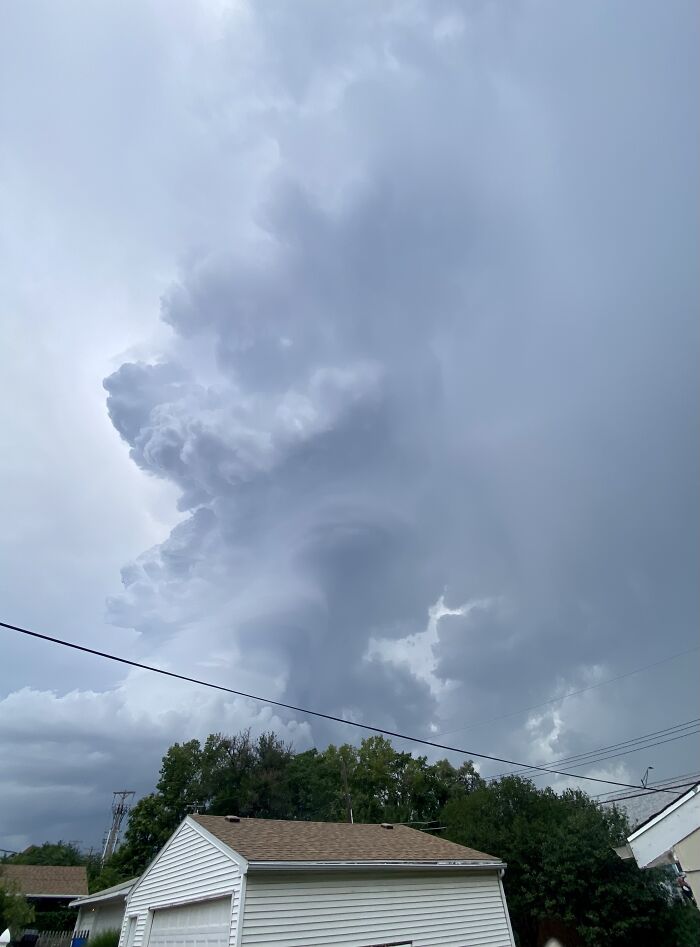 Hey Pandas, Show Us Your Dramatic Weather Photos (Closed) Hey Pandas, Show Us Your Dramatic Weather Photos (Closed)