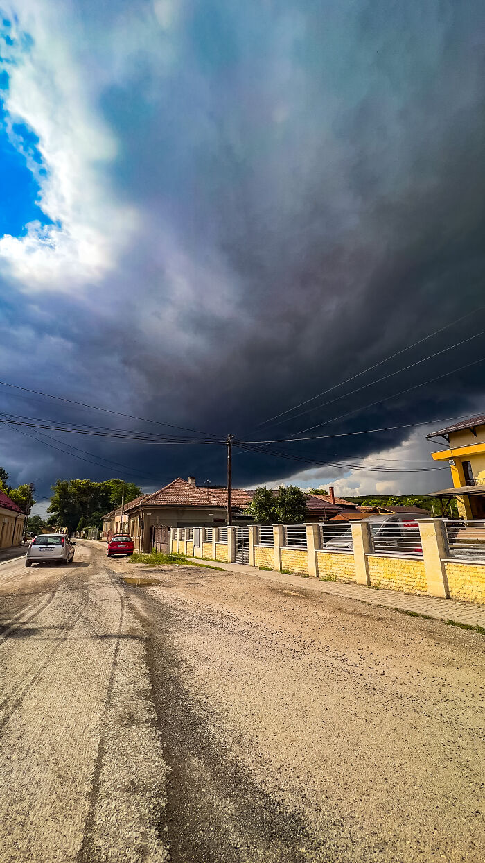 Hey Pandas, Show Us Your Dramatic Weather Photos (Closed) Hey Pandas, Show Us Your Dramatic Weather Photos (Closed)