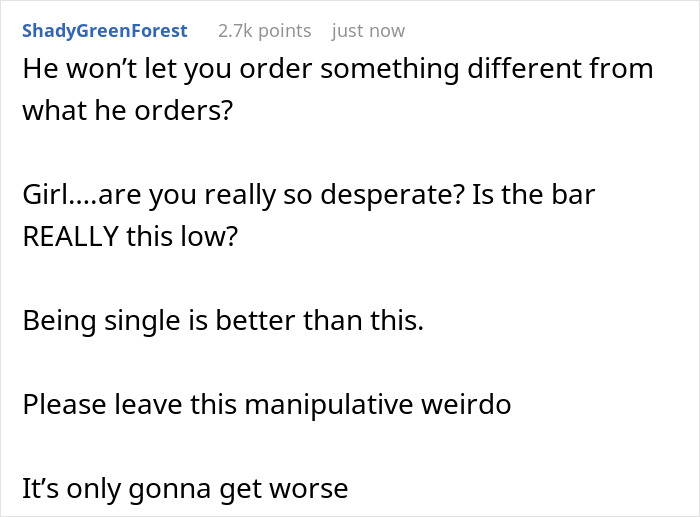 Couple Quarrels After Blind BF Touches GF’s Food To Make Sure She Ordered The Same Dish He Did Couple Quarrels After Blind BF Touches GF’s Food To Make Sure She Ordered The Same Dish He Did