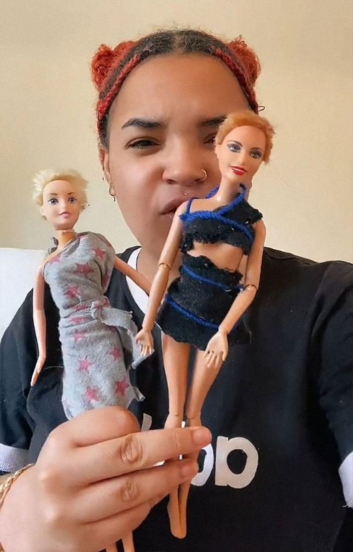 “I Accidentally Doomed Barbieland”: ‘Barbie’ Kicks Off A Hilarious ‘Weird Barbie’ Trend (29 Pics) “I Accidentally Doomed Barbieland”: ‘Barbie’ Kicks Off A Hilarious ‘Weird Barbie’ Trend (29 Pics)