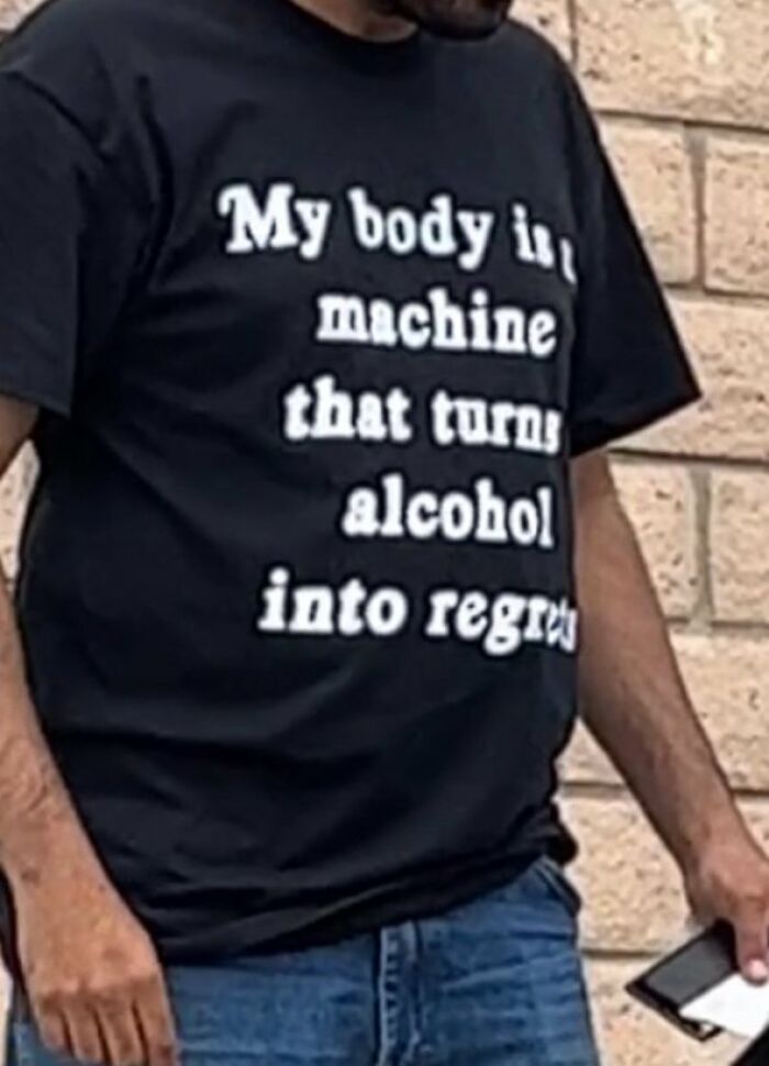 30 Times People Were So Surprised By A Shirt They Saw In Public, They Just Had To Document It (New Pics)