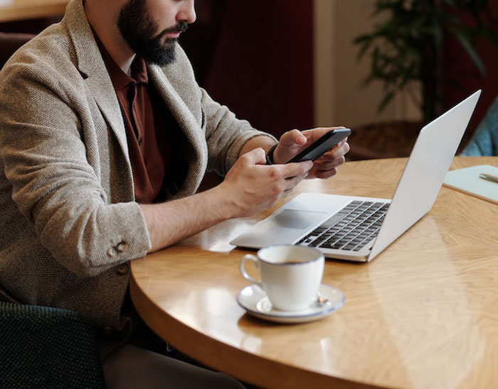 “I Took It All”: Dad Reappears In Child’s Life 13 Years Later, Gets Double-Crossed In Revenge “I Took It All”: Dad Reappears In Child’s Life 13 Years Later, Gets Double-Crossed In Revenge