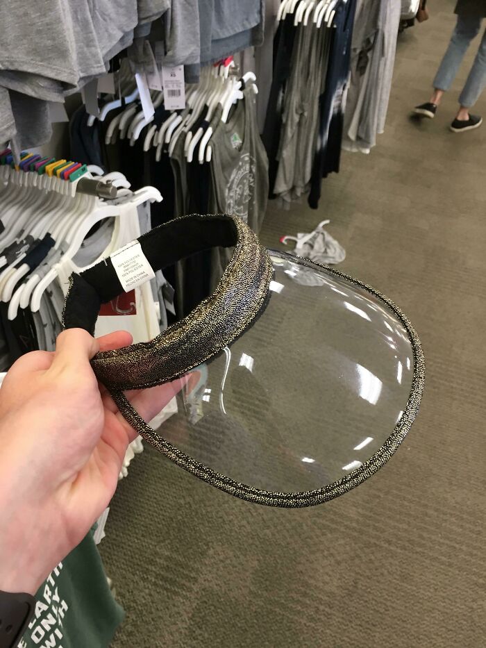 40 “Awesome Things But Absolutely Useless” 40 “Awesome Things But Absolutely Useless”