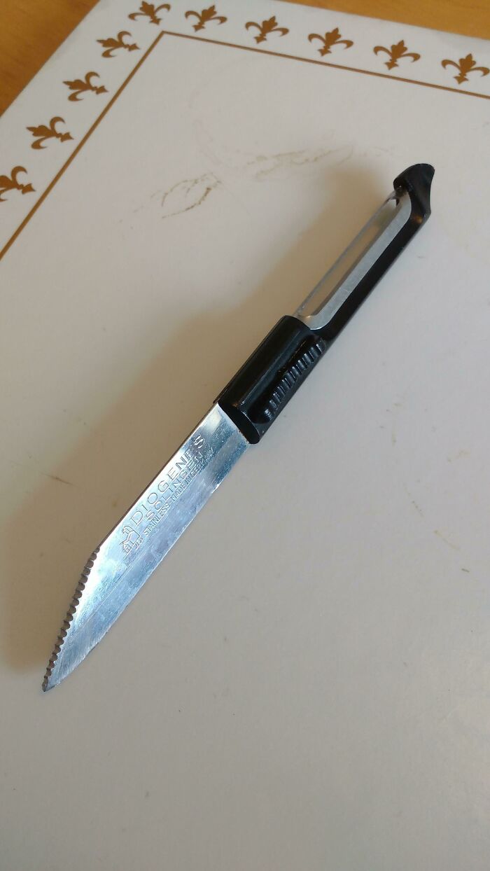 40 “Awesome Things But Absolutely Useless” 40 “Awesome Things But Absolutely Useless”