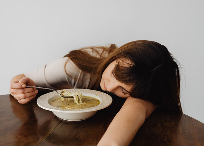 Man Starts &ldquo;Pregaming&rdquo; Wife&rsquo;s Homemade Dinner Because She Underfeeds Him, She Throws A Fit