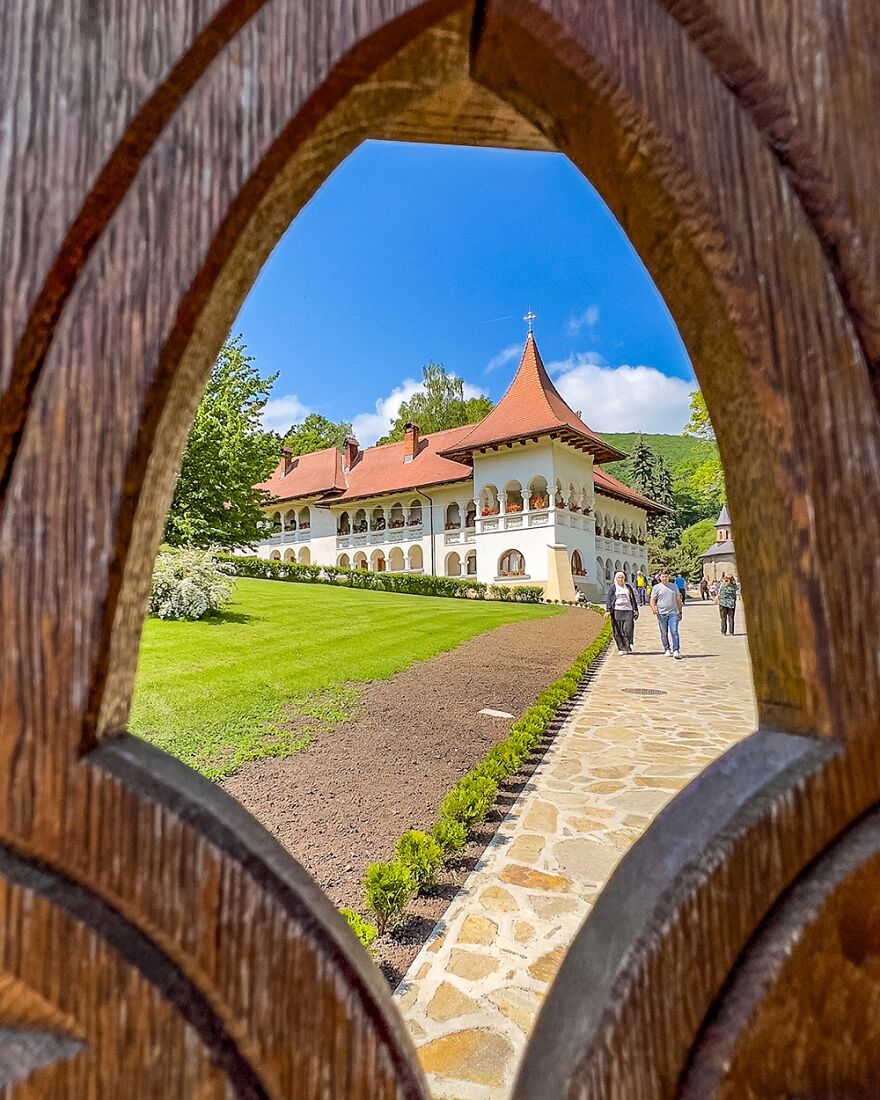 “Framed Moments”: 34 Photos That I Took “Framed Moments”: 34 Photos That I Took