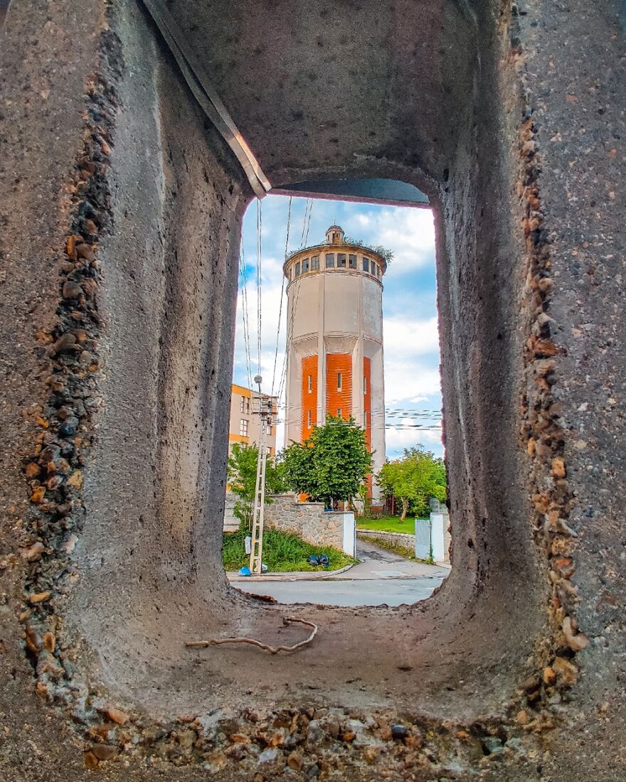 “Framed Moments”: 34 Photos That I Took “Framed Moments”: 34 Photos That I Took