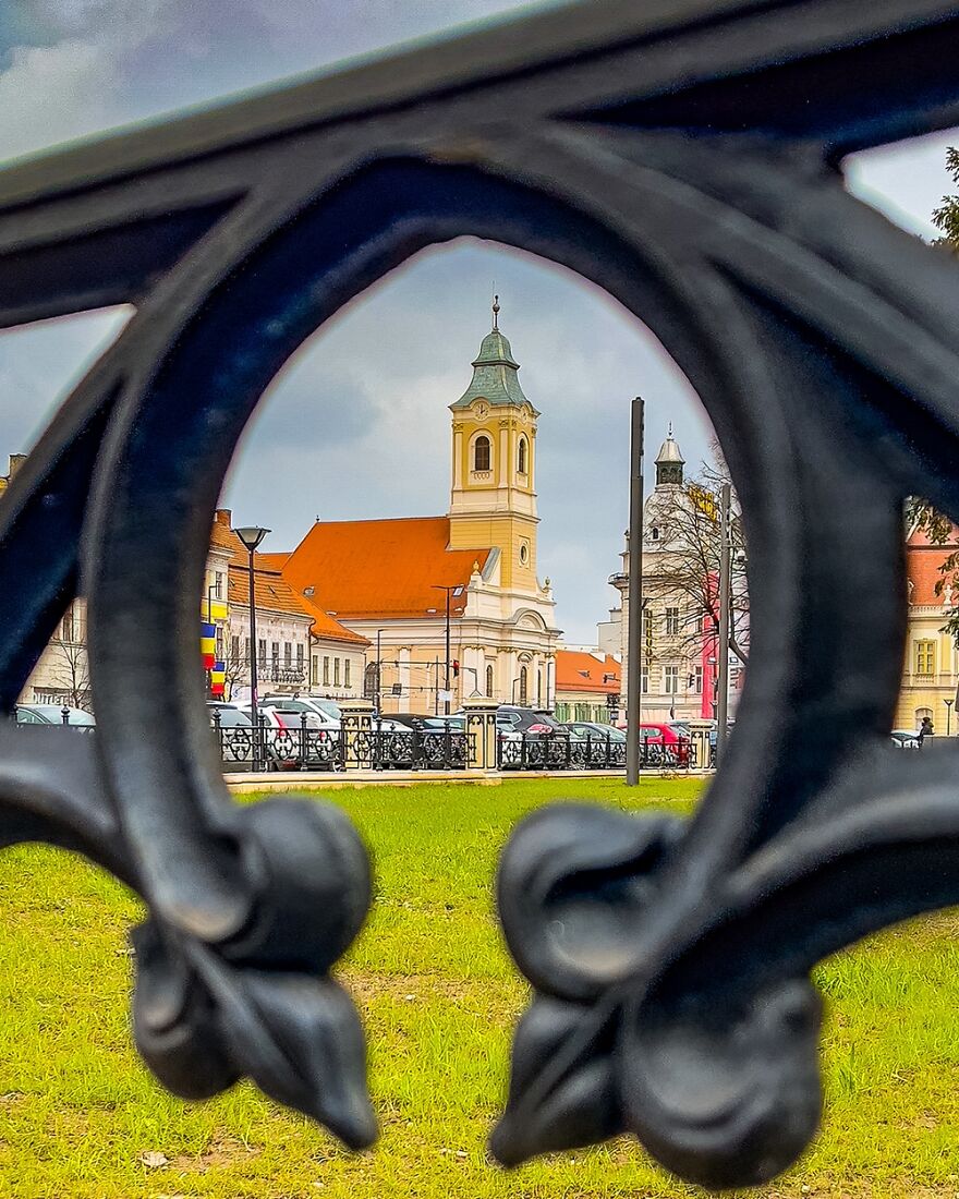 “Framed Moments”: 34 Photos That I Took “Framed Moments”: 34 Photos That I Took