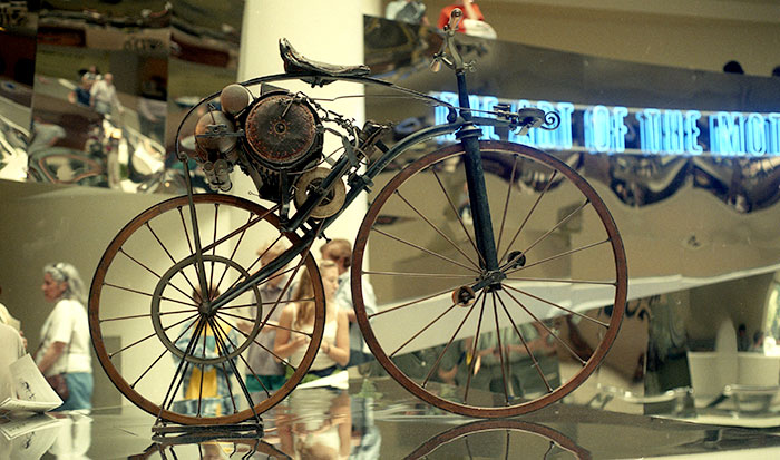 35 Fascinating Early Versions Of Inventions We Still Use Today 35 Fascinating Early Versions Of Inventions We Still Use Today