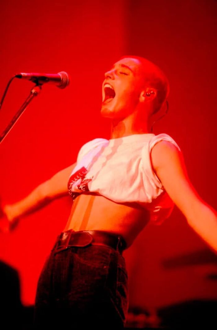 “Fight The Real Enemy”: Sinéad O’Connor Had No Regrets About Her Life-Changing “SNL” Incident “Fight The Real Enemy”: Sinéad O’Connor Had No Regrets About Her Life-Changing “SNL” Incident