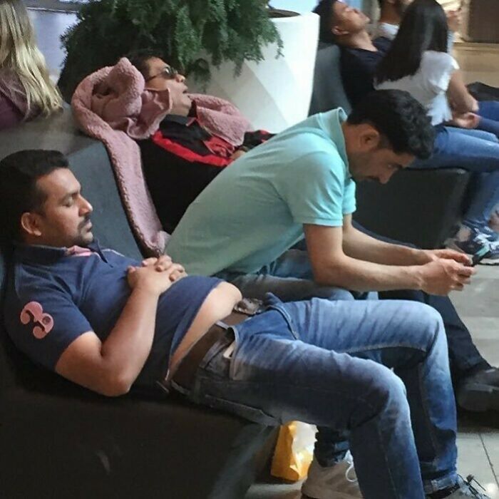 30 Times People Spotted Men Having A Miserable Time While Shopping And Just Had To Take A Pic (New Pics) 30 Times People Spotted Men Having A Miserable Time While Shopping And Just Had To Take A Pic (New Pics)
