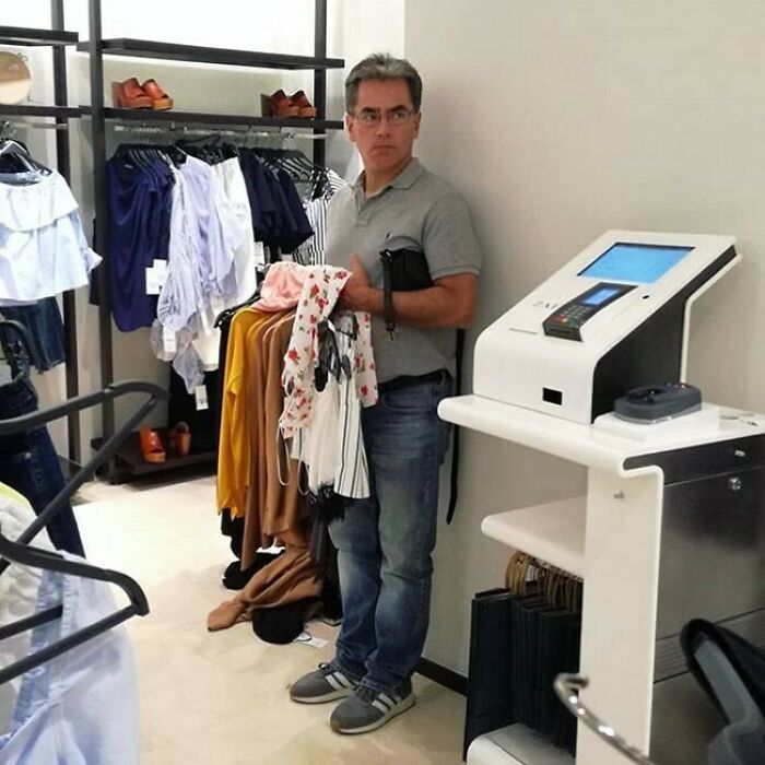 30 Times People Spotted Men Having A Miserable Time While Shopping And Just Had To Take A Pic (New Pics) 30 Times People Spotted Men Having A Miserable Time While Shopping And Just Had To Take A Pic (New Pics)