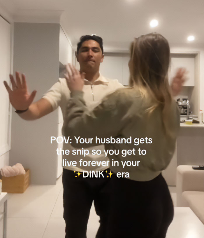 People Come After This Couple After They Shared They Don’t Want Kids And Got The “Snip” People Come After This Couple After They Shared They Don’t Want Kids And Got The “Snip”