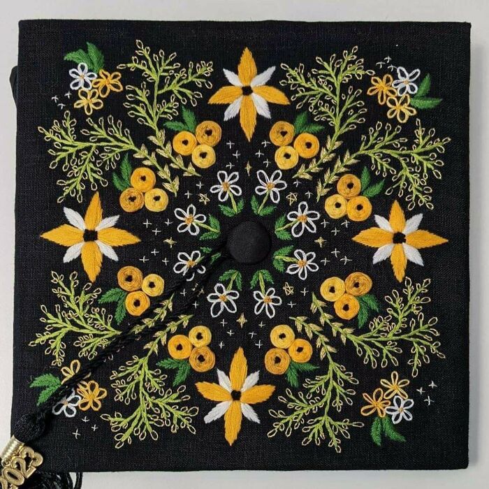 45 Times People Showed Their Creativity And Skill When It Came To Embroidery (New Pics) 45 Times People Showed Their Creativity And Skill When It Came To Embroidery (New Pics)