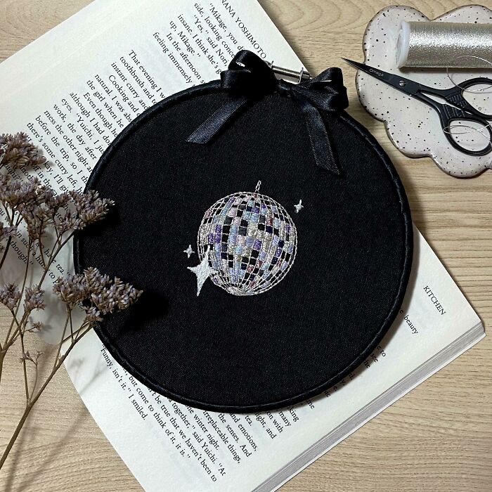 45 Times People Showed Their Creativity And Skill When It Came To Embroidery (New Pics) 45 Times People Showed Their Creativity And Skill When It Came To Embroidery (New Pics)
