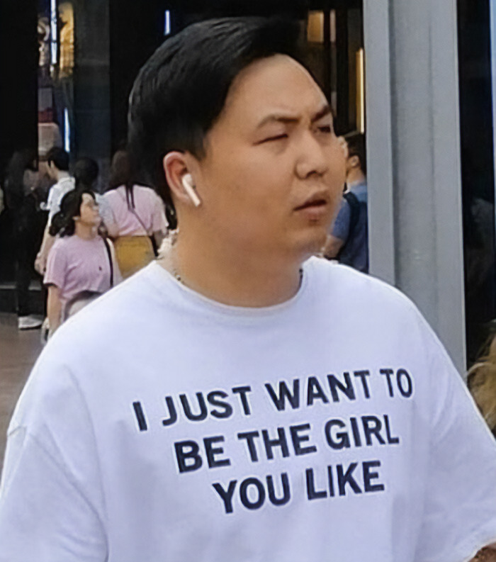 50 Times People Spotted The Most ‘Cursed Shirts’ In The Wild And Had To Share Them Online 50 Times People Spotted The Most ‘Cursed Shirts’ In The Wild And Had To Share Them Online