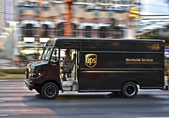 UPS Drivers Are Going On Strike And This Worker Says That $42 An Hour Is Not Enough, Faces Backlash UPS Drivers Are Going On Strike And This Worker Says That $42 An Hour Is Not Enough, Faces Backlash