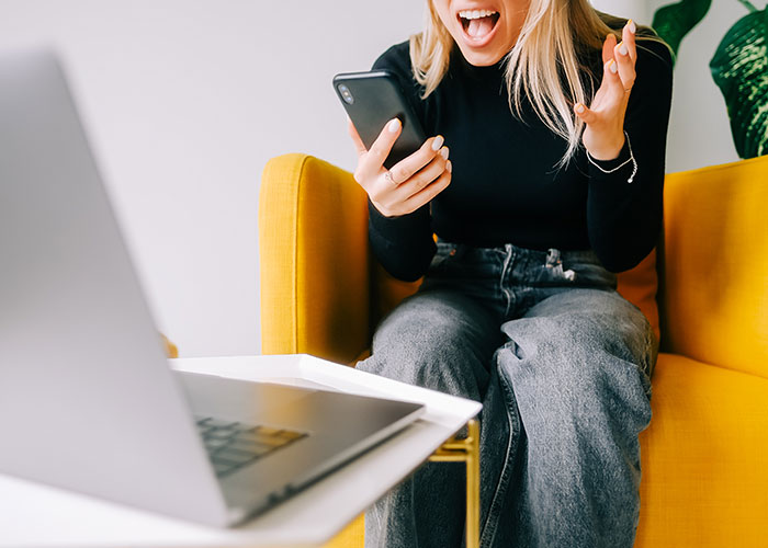 Entitled Employee Demands Her Former Manager To Hire Her At His New Job, He Laughs In Her Face Entitled Employee Demands Her Former Manager To Hire Her At His New Job, He Laughs In Her Face