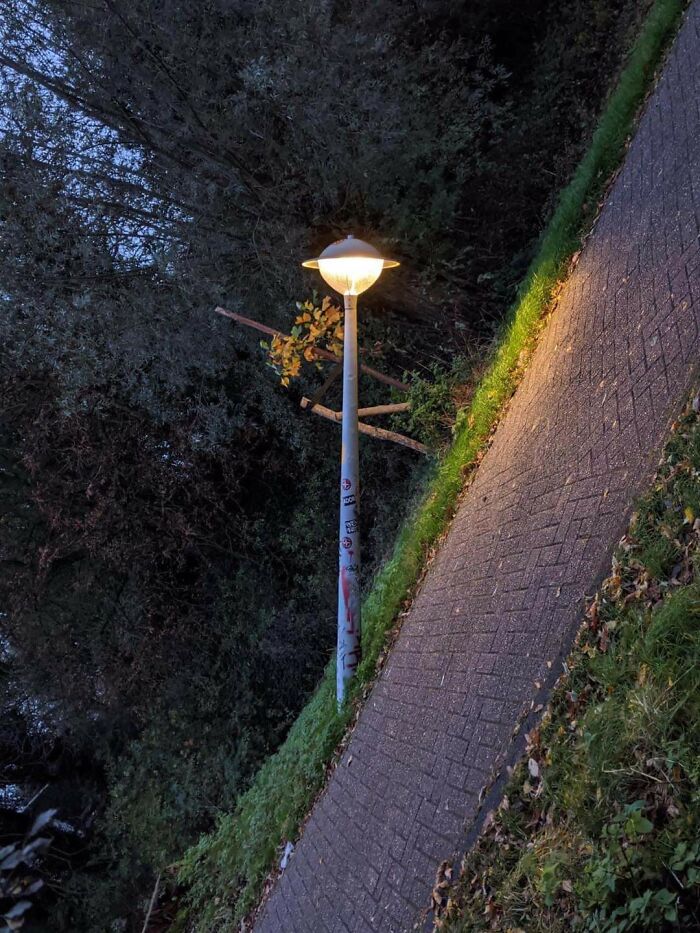 40 Times The World Said &lsquo;No, Thank You&rsquo; To Gravity, As Seen On This Group